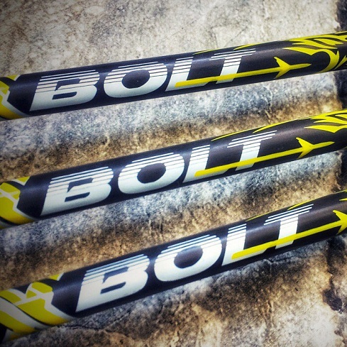 Стрела арбалетная карбоновая Victory XBolt, 22", Half Moon Nock